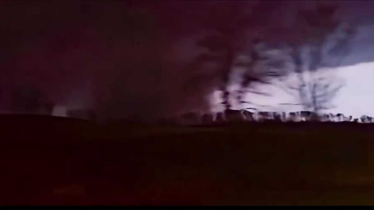 Thursday’s storms lead to several tornado reports in Iowa - KCCI