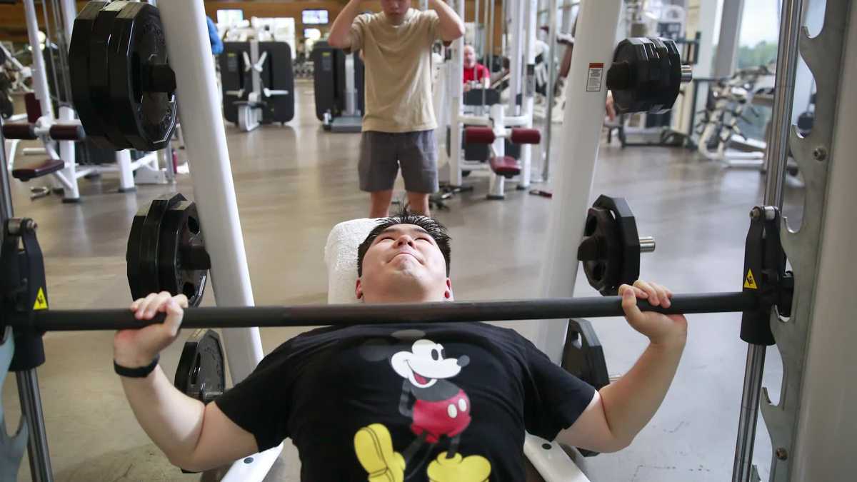 How to stay healthy when gyms are closed