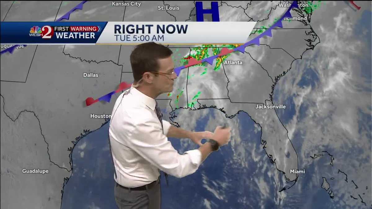 Sunny weather continues with temperatures rising into the low 90s
