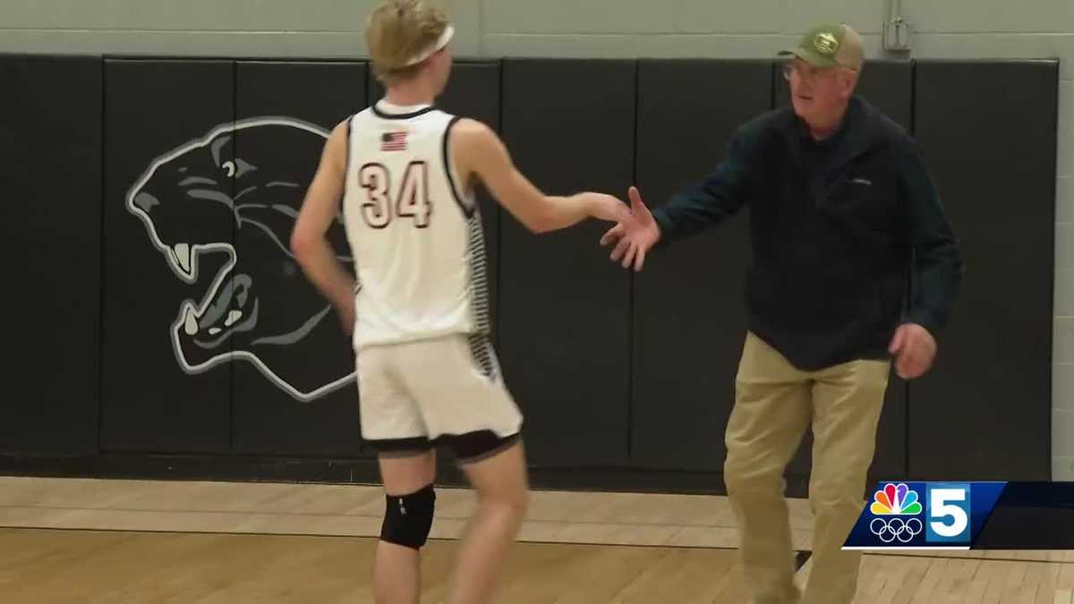 Crown Point's Trevor Harris sets new all-time school scoring record in ...
