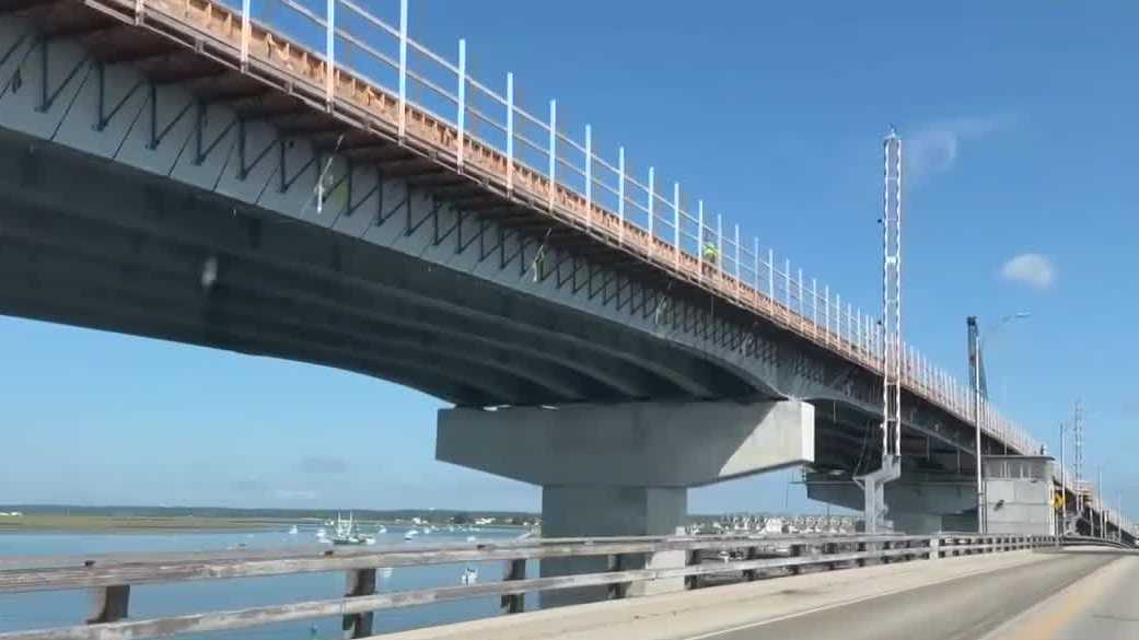 Bridge connecting Hampton, Seabrook set to open without lighting