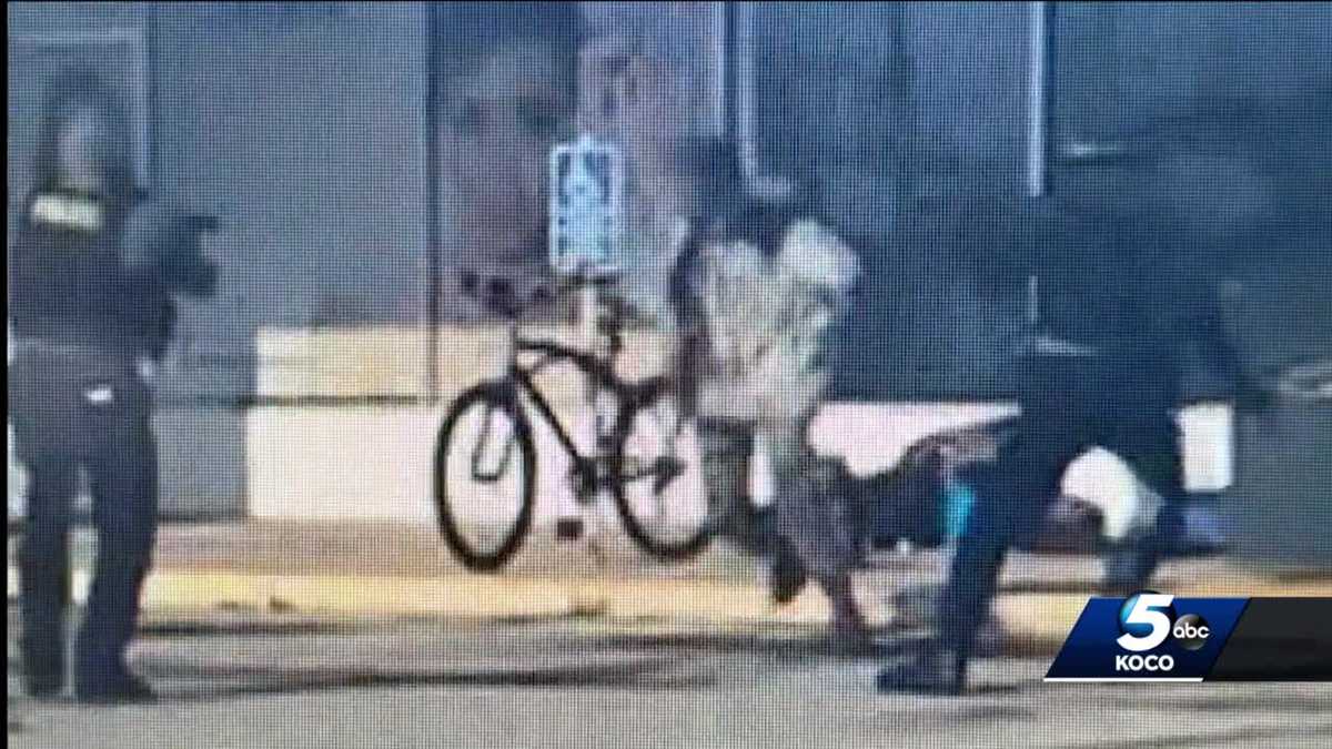 BENNIE EDWARDS SHOOTING Oklahoma City police officer charged with