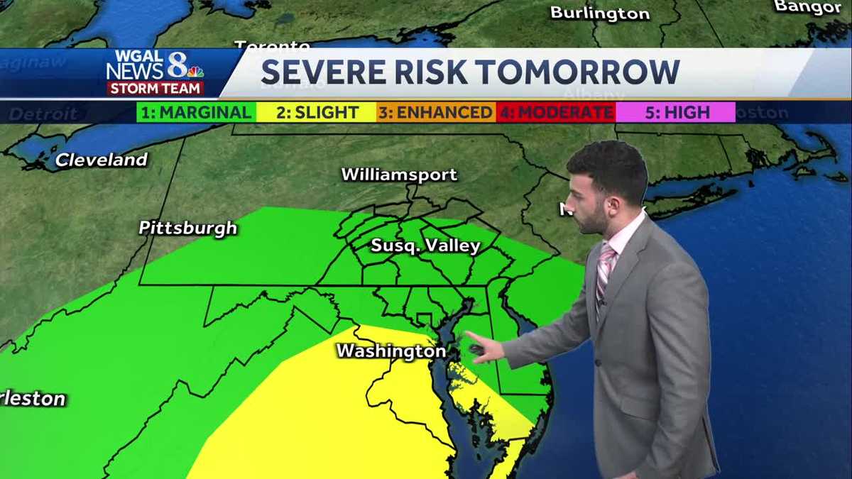 Mostly cloudy & mild overnight, another chance for showers & storms ...