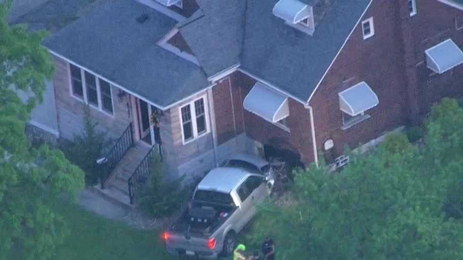 Pickup truck crashes into house in Baldwin, Allegheny County