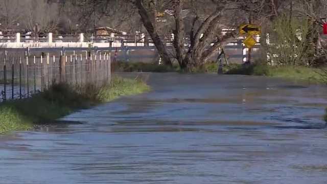 Hollister roadway floods after recent downpoors - Vimarsana News