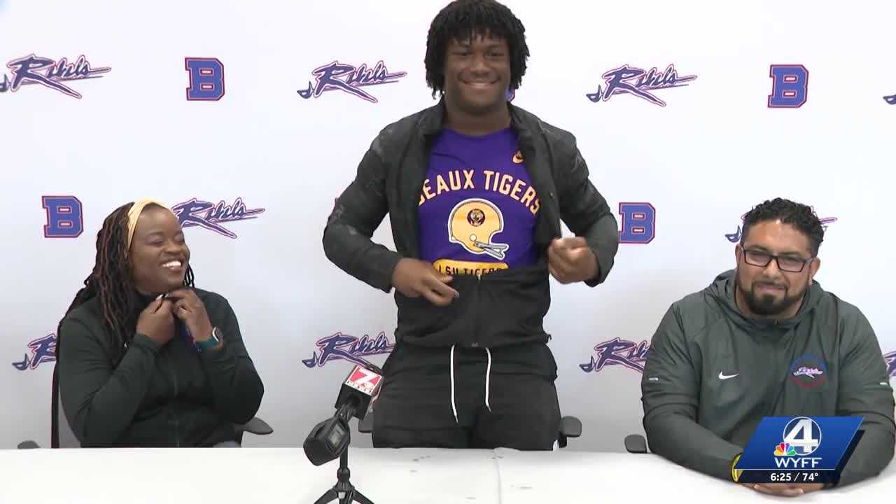 Byrnes' Segarra announces college commitment