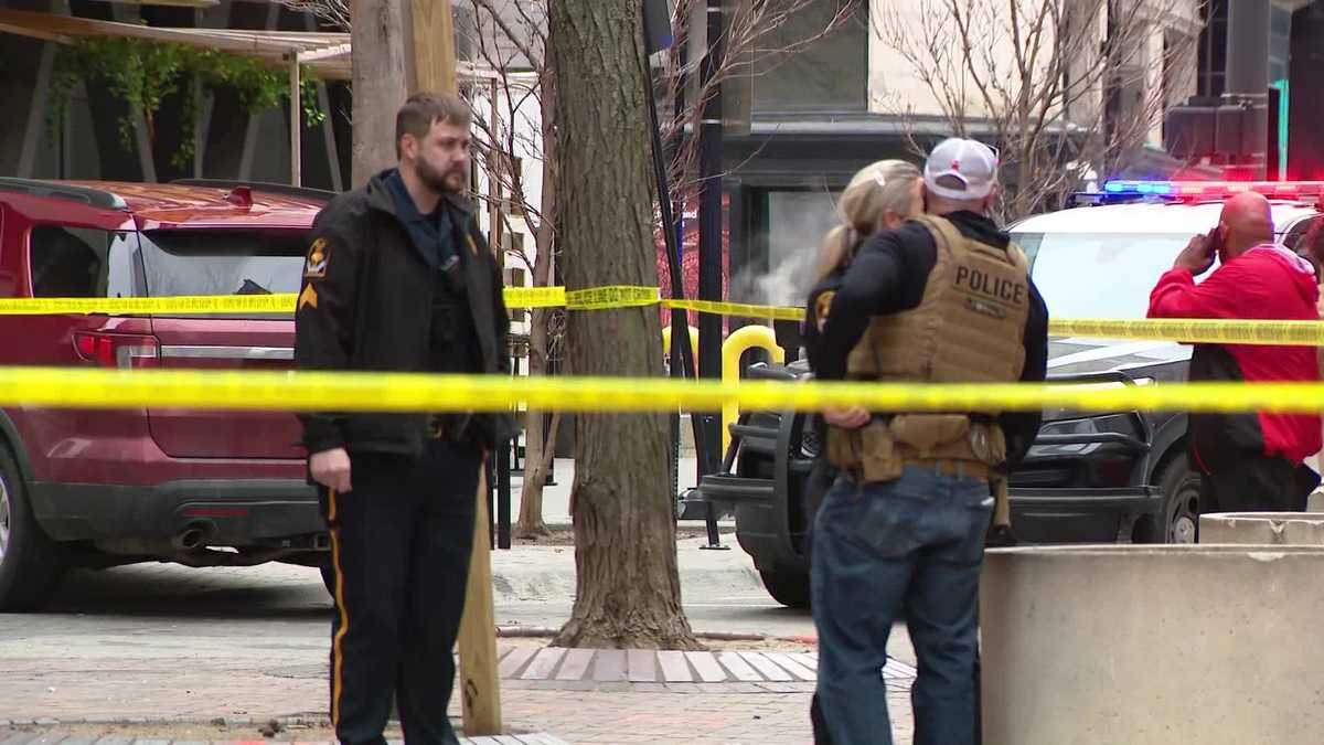 Omaha police officers downtown shooting