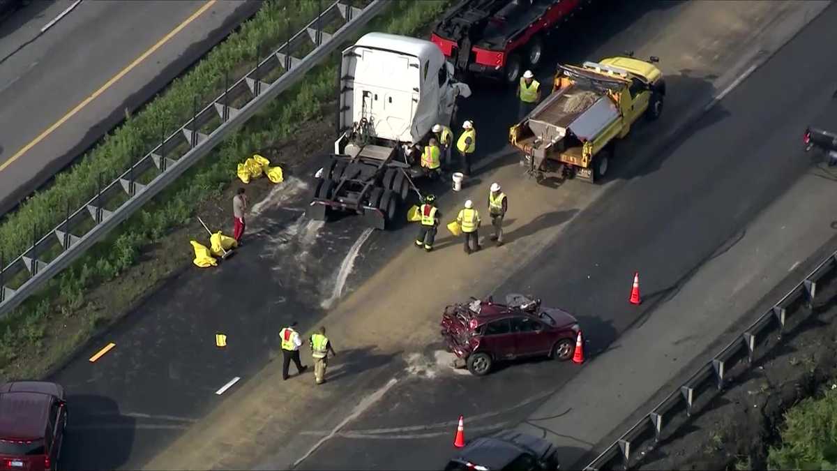 Part of the Mass. Pike closed after several accidents near I-84