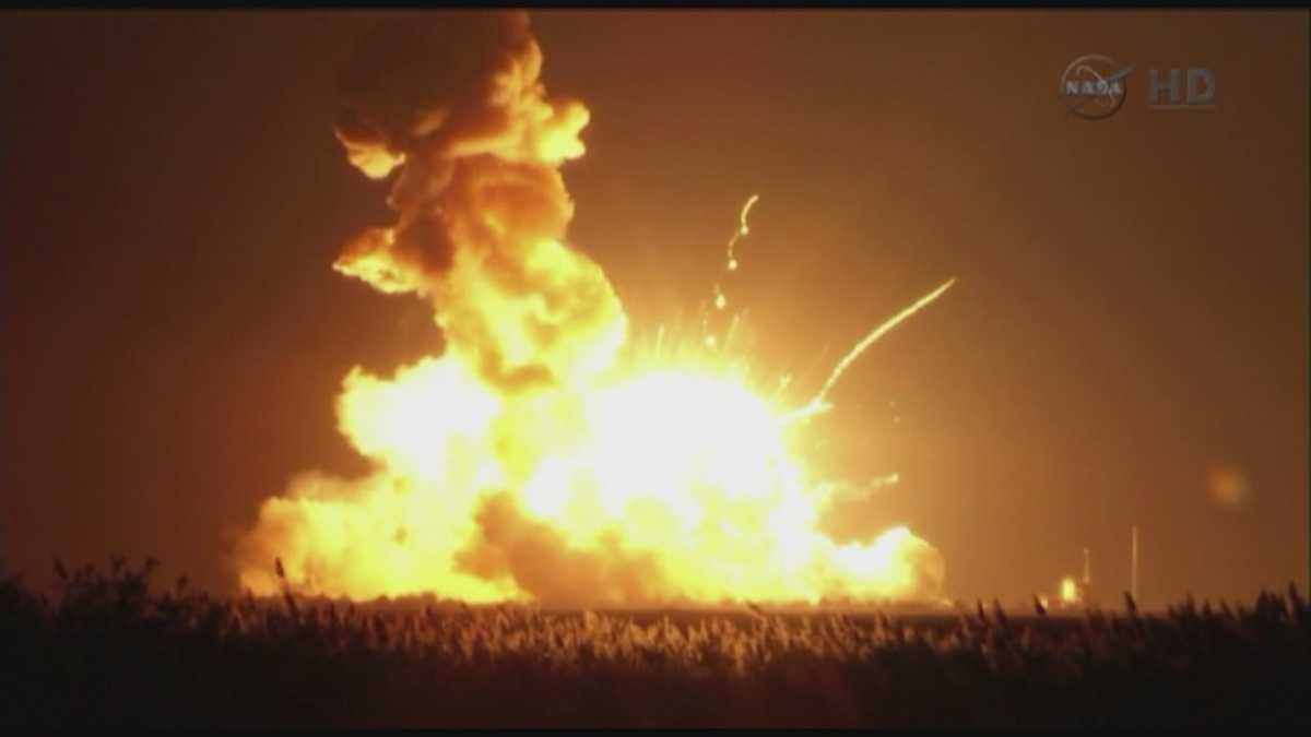 Rocket explosion raises questions about Russian engines