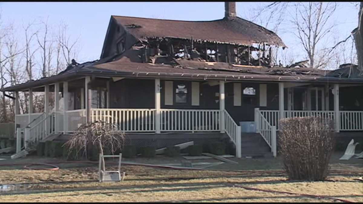 Family displaced after fire destroys Charlestown home