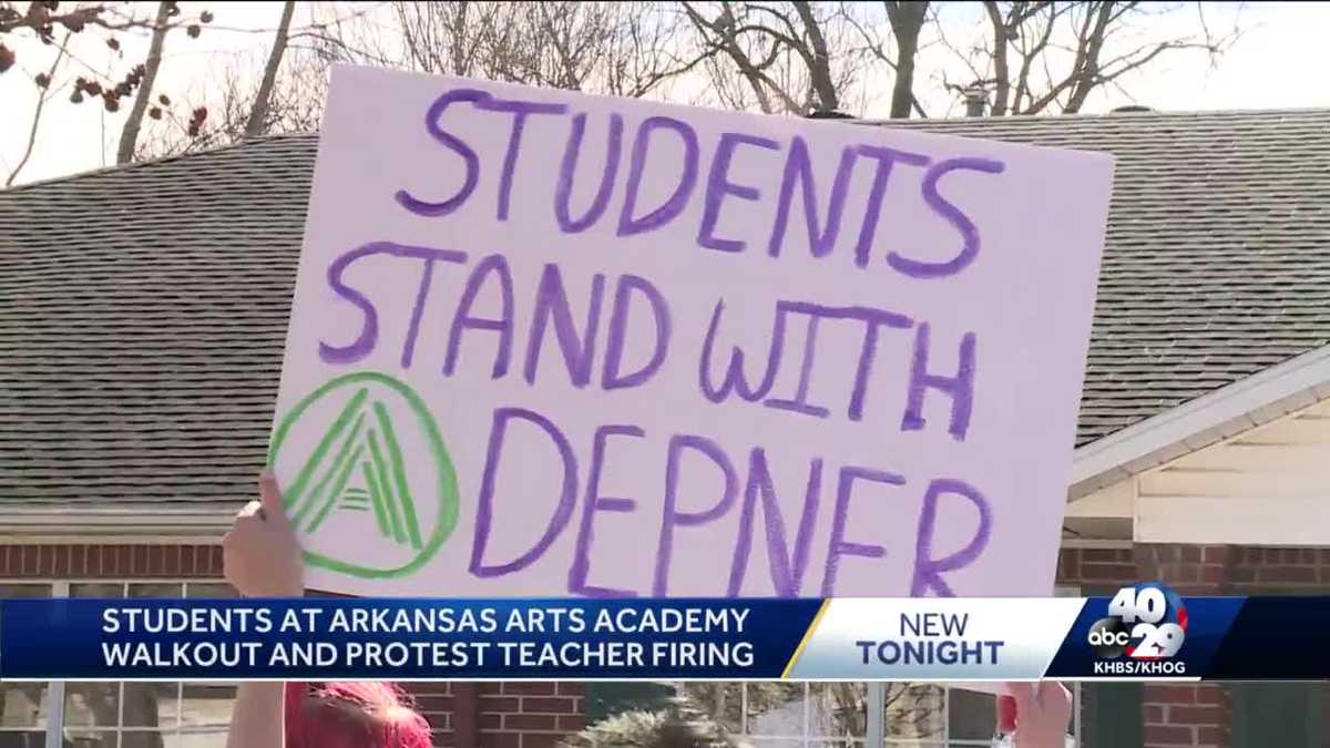 Arkansas Arts Academy students walk out to support fired teacher
