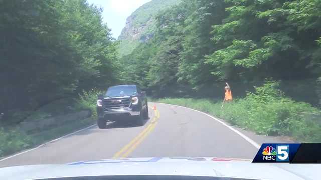 Two trucks stuck in the Notch this week brings a close to Stowe 'Stuck Truck Raffle' 2023 - Vimarsana News