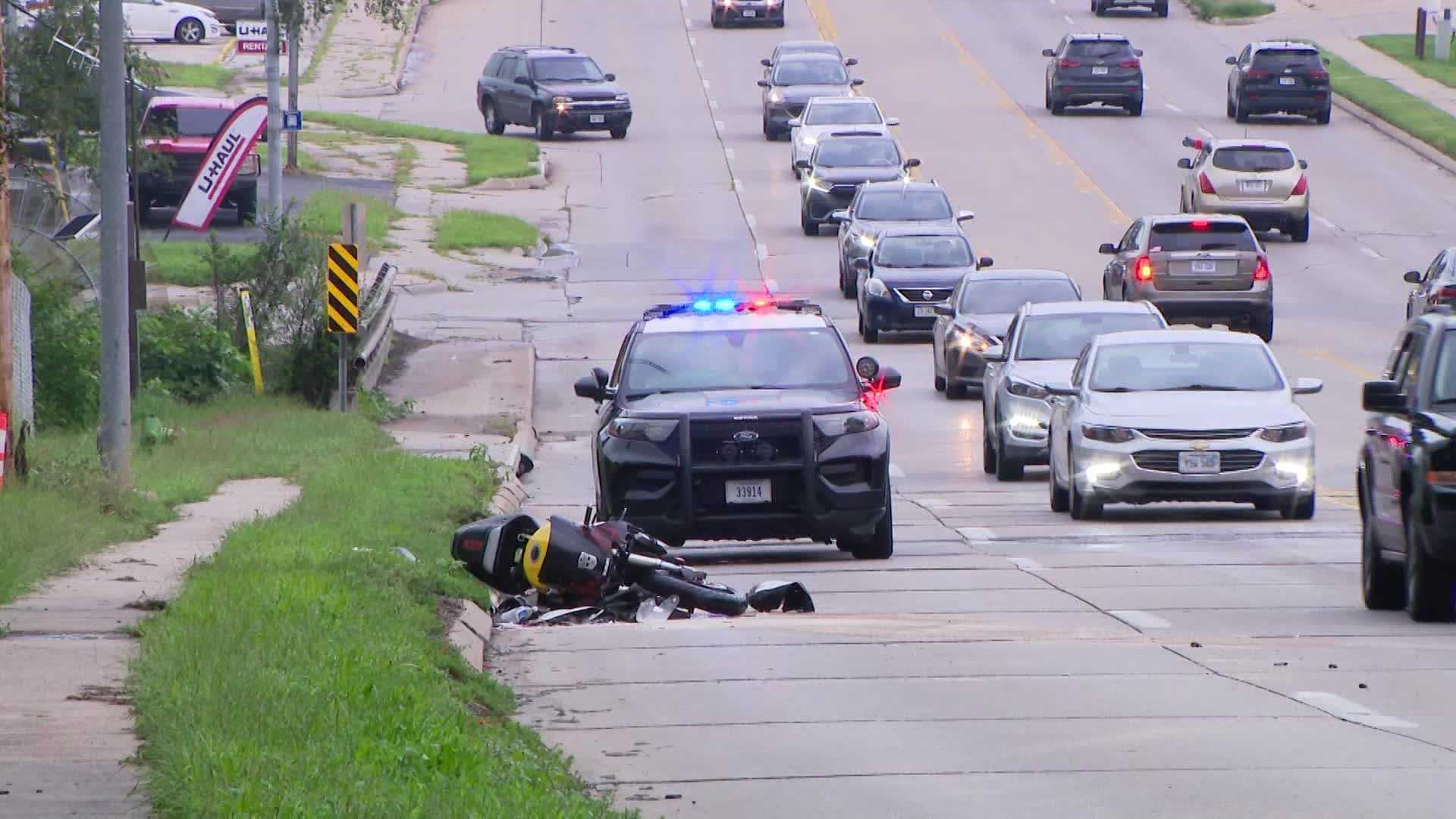 Omaha Crash Involving Motorcycle Seriously Injures 1 Person