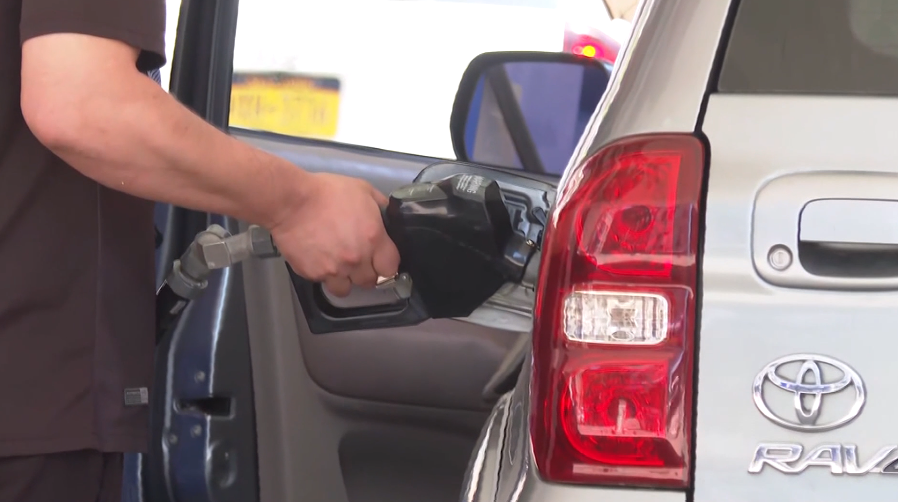 wcvb.com - Rachel Hirschheimer - Gas prices increase as Iran announces plan to create an 'exclusion zone' around Strait of Hormuz
