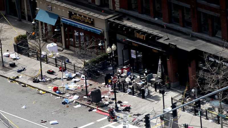 Cellphone video captures Marathon bombings