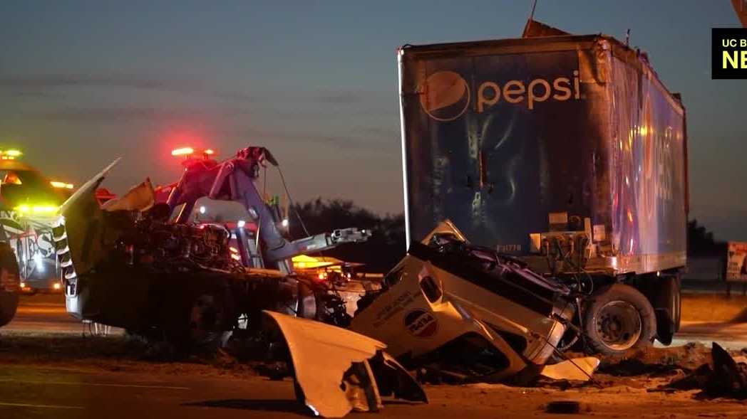 Exclusive Woman stays with Pepsi semitractor driver in crash, keeps(01)