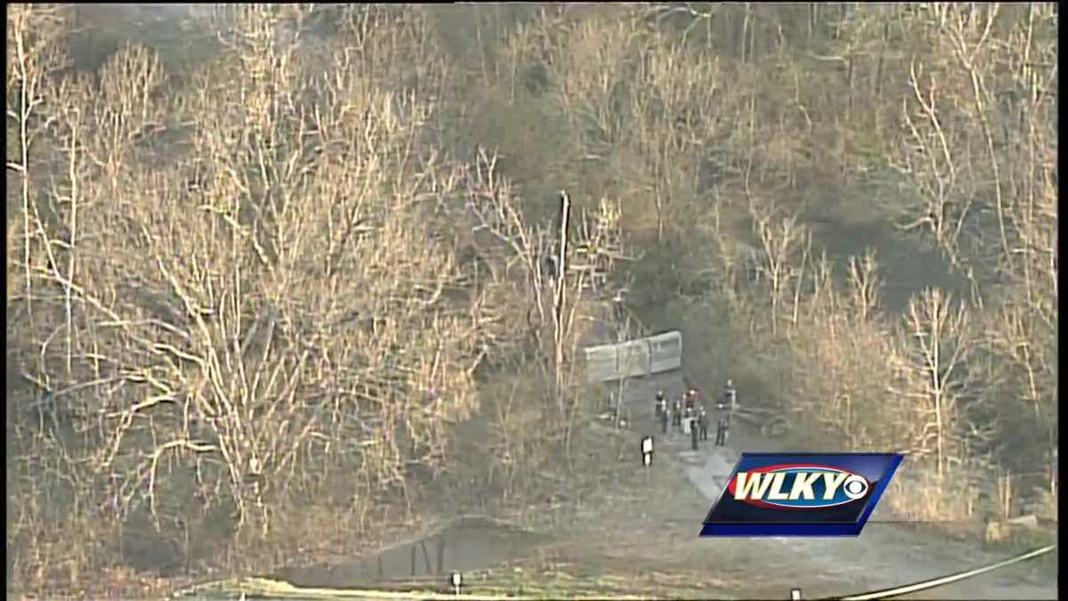 Man found dead in creek near Snyder and Dixie Hwy