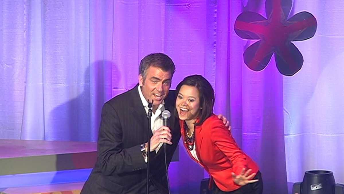 Rob McCartney, Chinh Doan perform at Press Club show