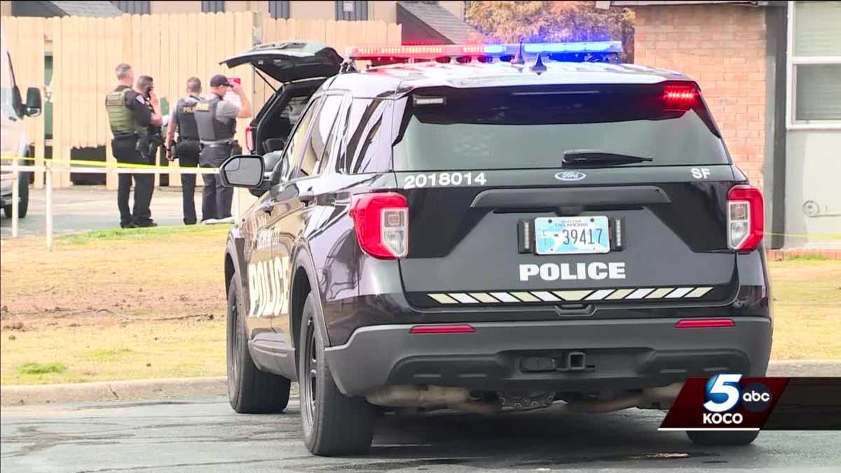 Person found with multiple gunshot wounds in OKC