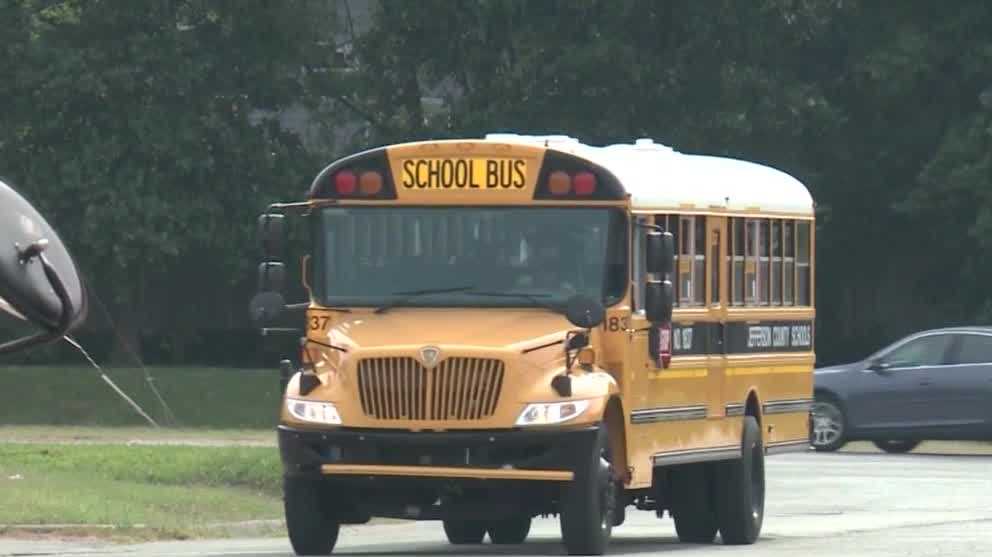 JCPS adds new website feature for tracking bus delays