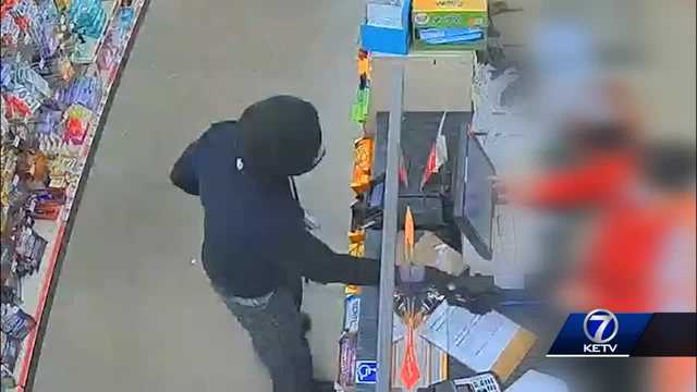 Crimestoppers: Armed robber strikes at Family Dollar - Vimarsana News