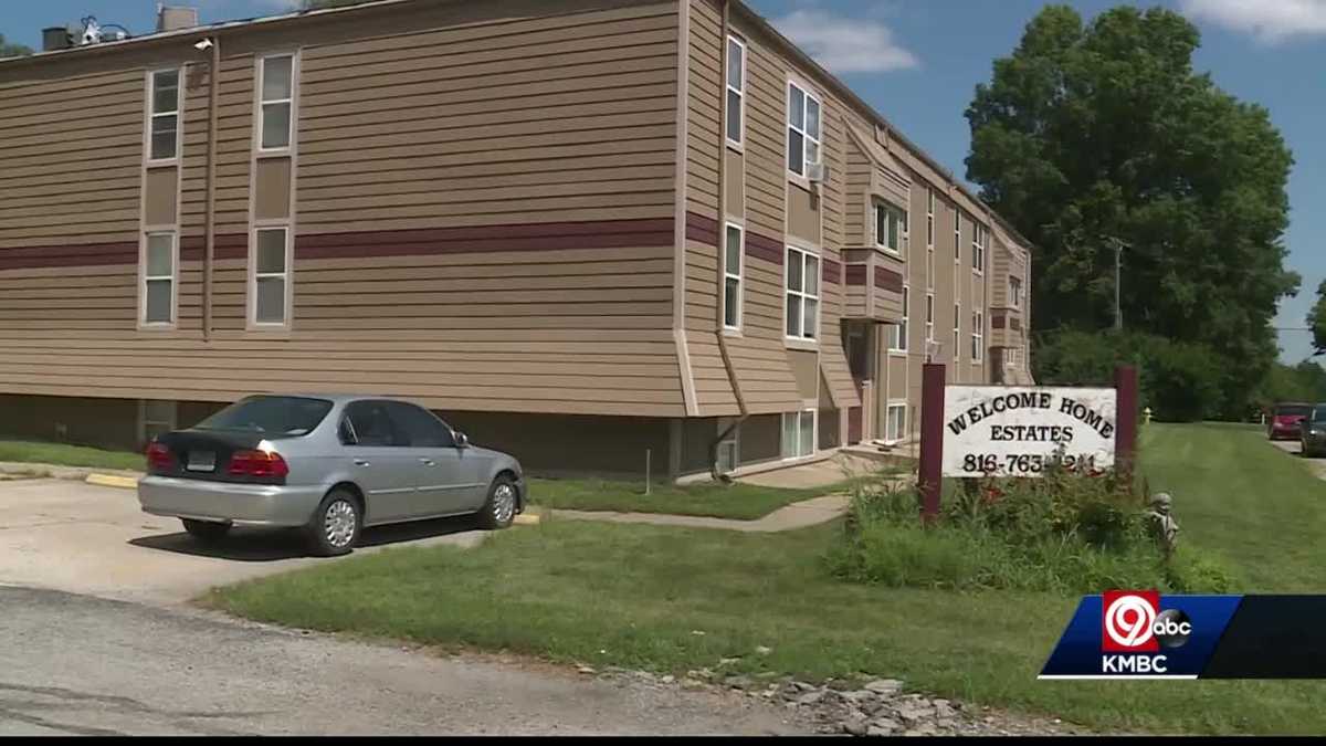 Resident says little done to improve conditions at Grandview apartment