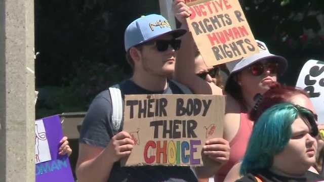 Group efforts for abortion rights continue each day in southeast Wisconsin - Vimarsana News