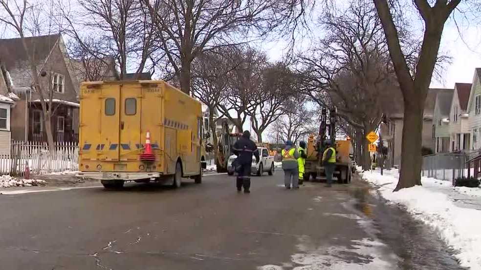 Water main break in Milwaukee's Harambee neighborhood