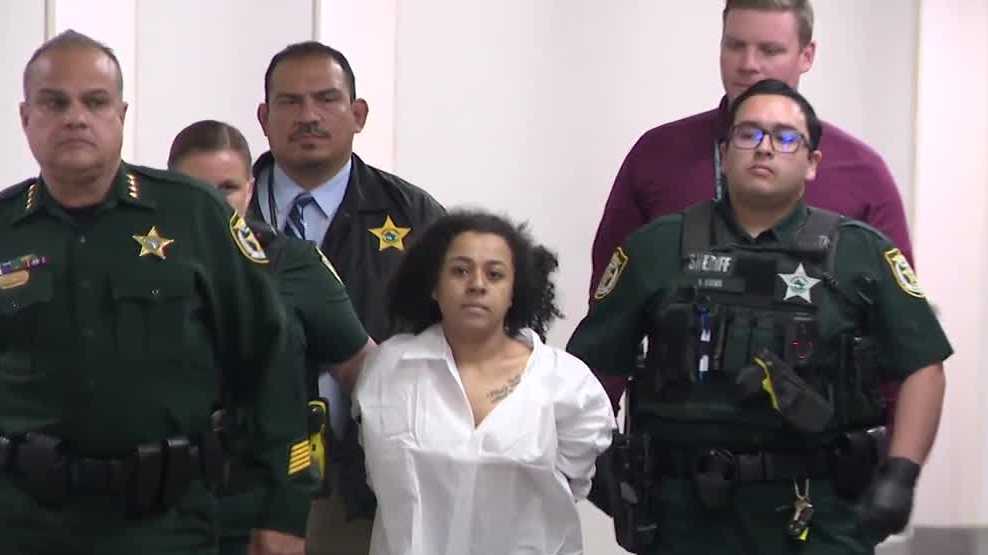 Florida mom accused of drowning teen in tub indicted for murder