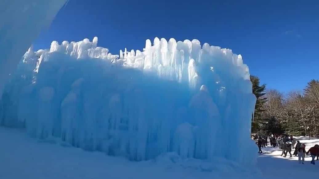 North Woodstock Ice Castles open for the season