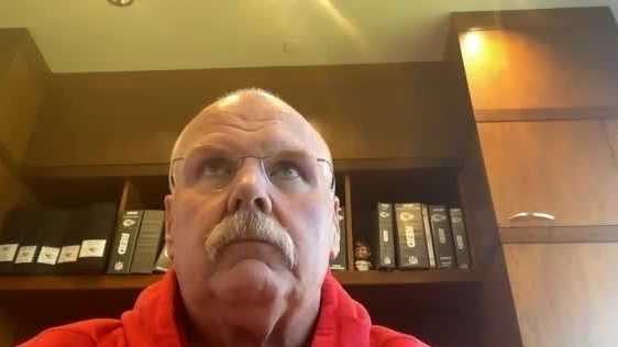 Andy Reid talks about a work-in-progress Chiefs offense - Vimarsana News