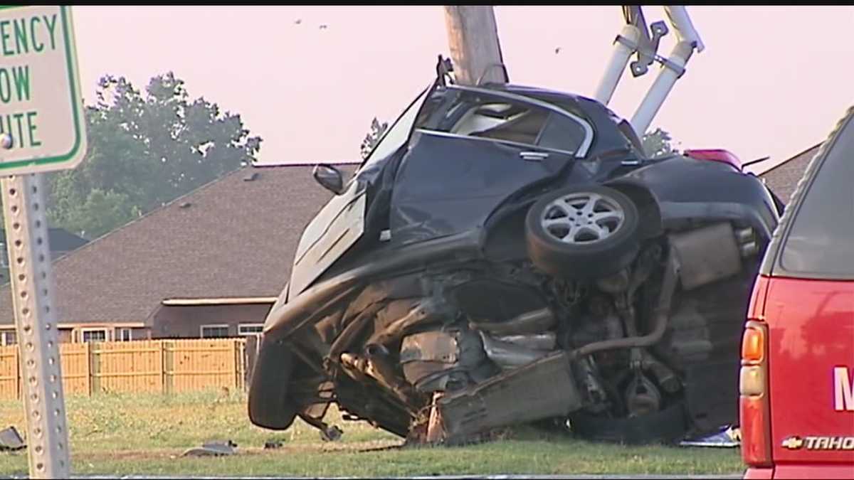 Two killed in early morning crash