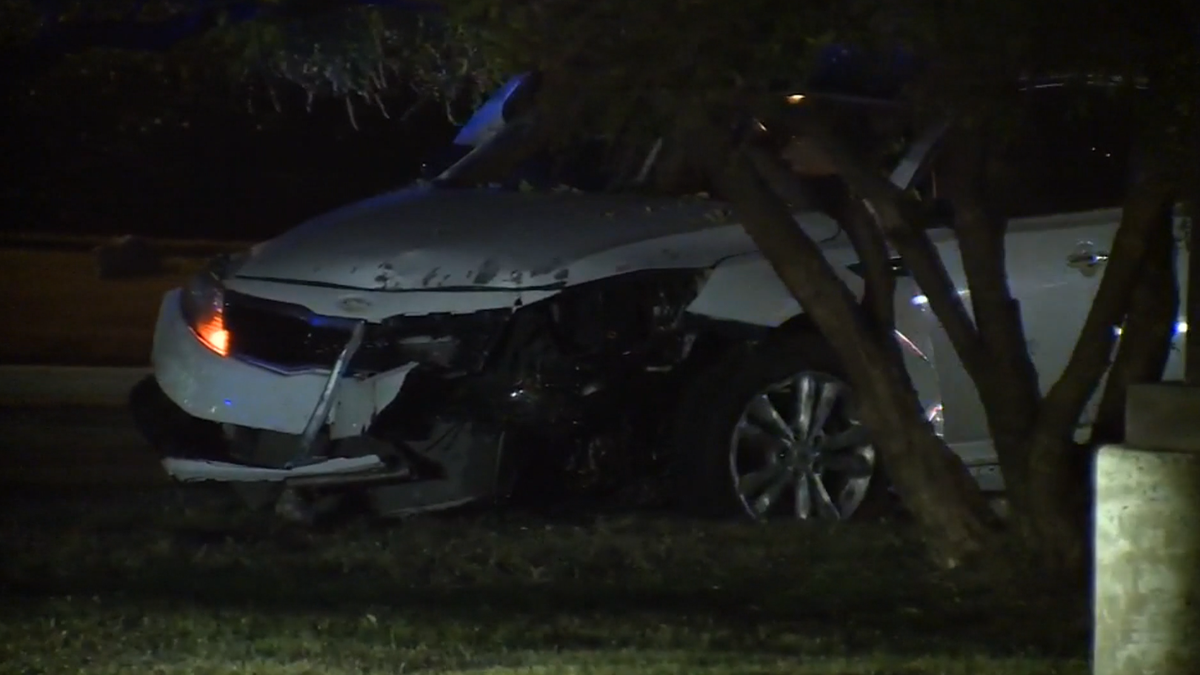 Suspect search underway after police chase ends in northwest OKC