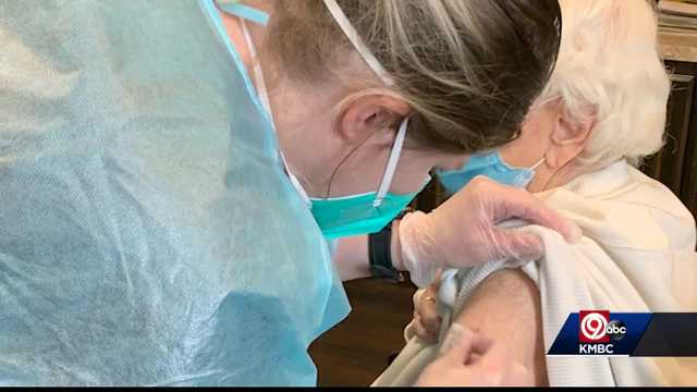 COVID-19 vaccine administered to residents, staff at Prairie Village senior living facility - Vimarsana News