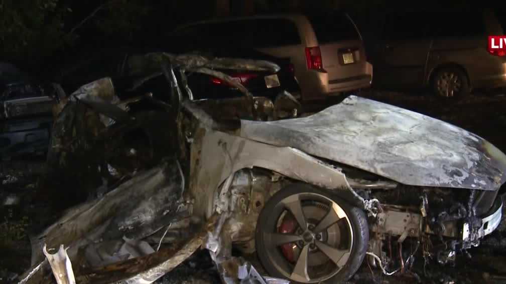 2 killed in fiery crash in Kingston