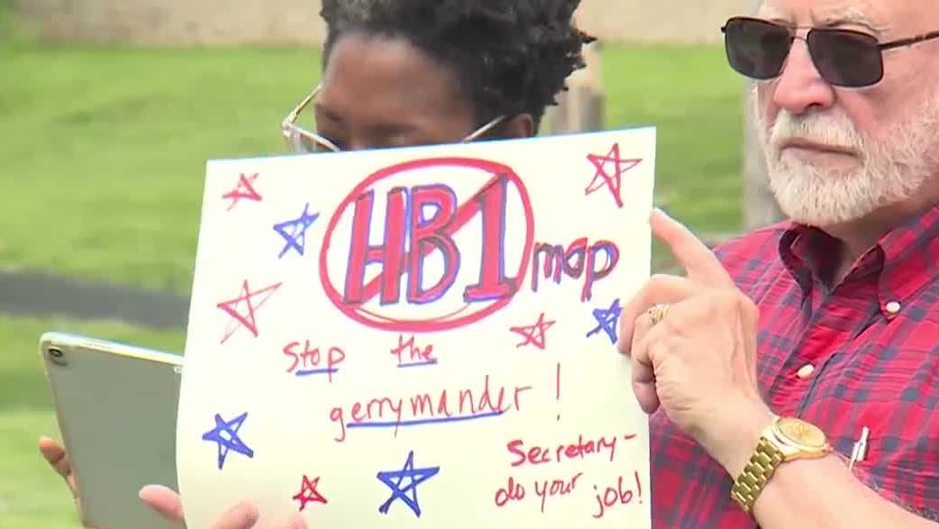 Voting rights advocates rally in Kansas City over Missouri congressional maps