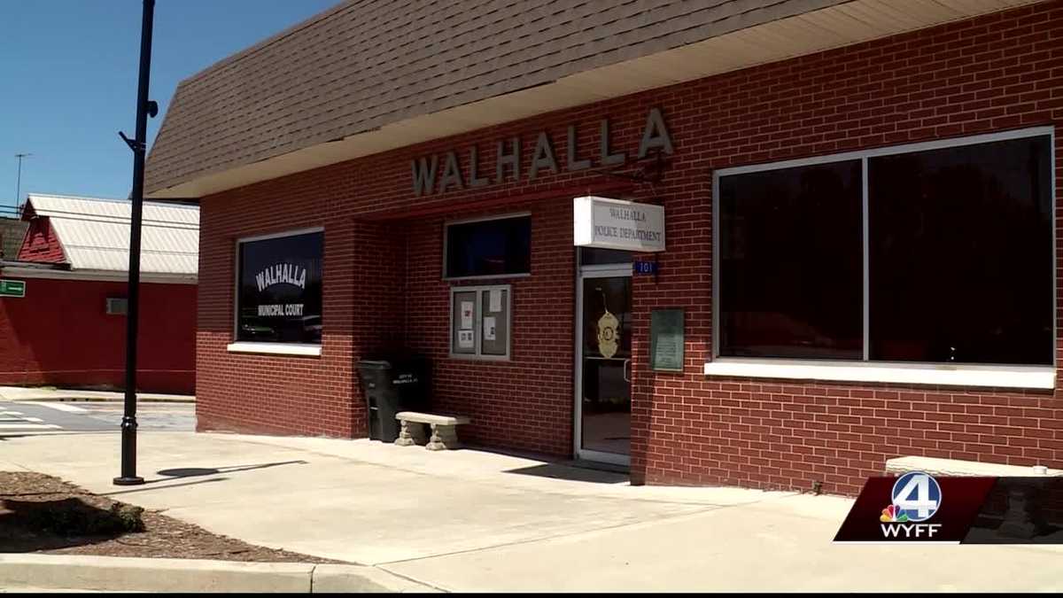 Walhalla Police Chief Ronald Wilbanks indicted on three counts of