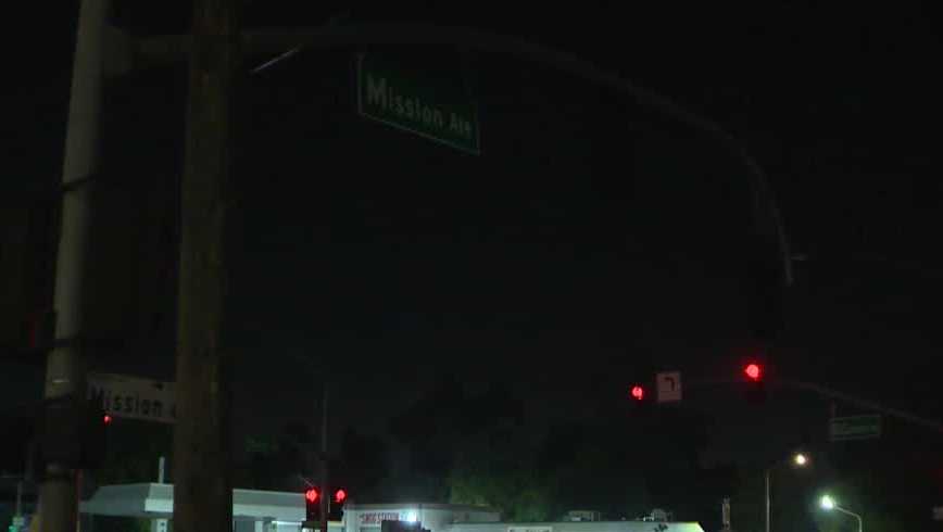Man dies after running into street, being hit by vehicle in Sacramento ...