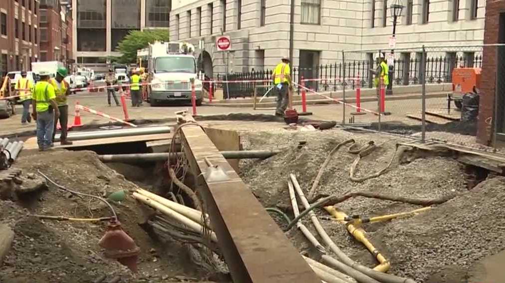 Beacon Hill residents still without water, power