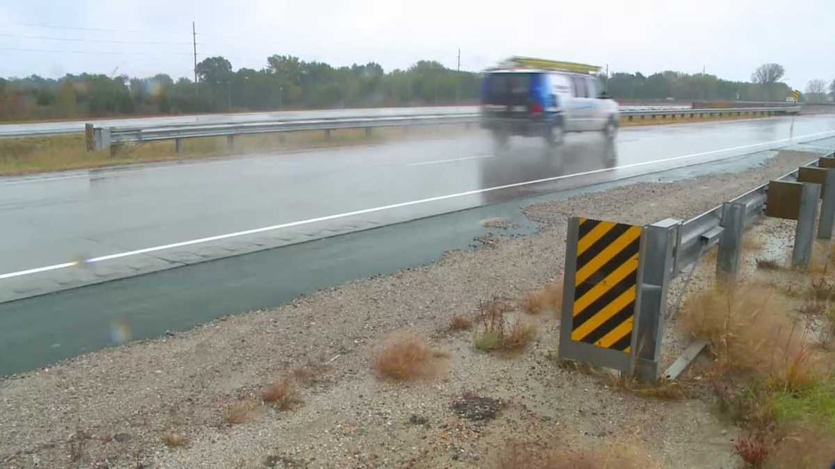 Iowa DOT looking into guardrail lawsuit