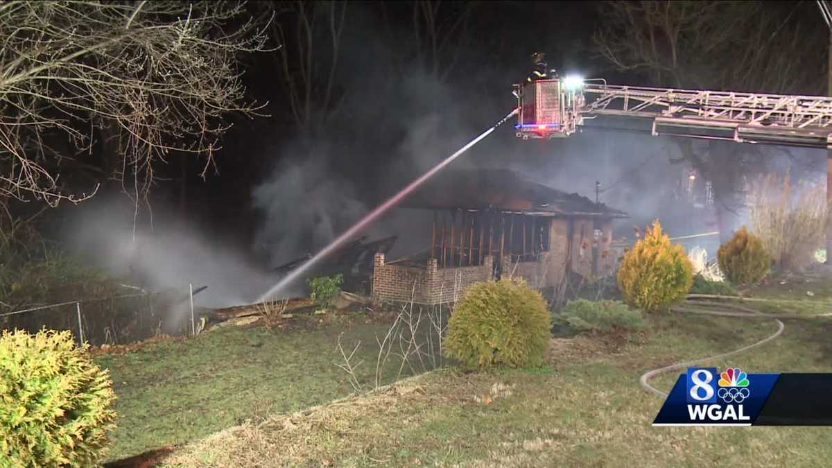 Cumberland County family escapes house fire