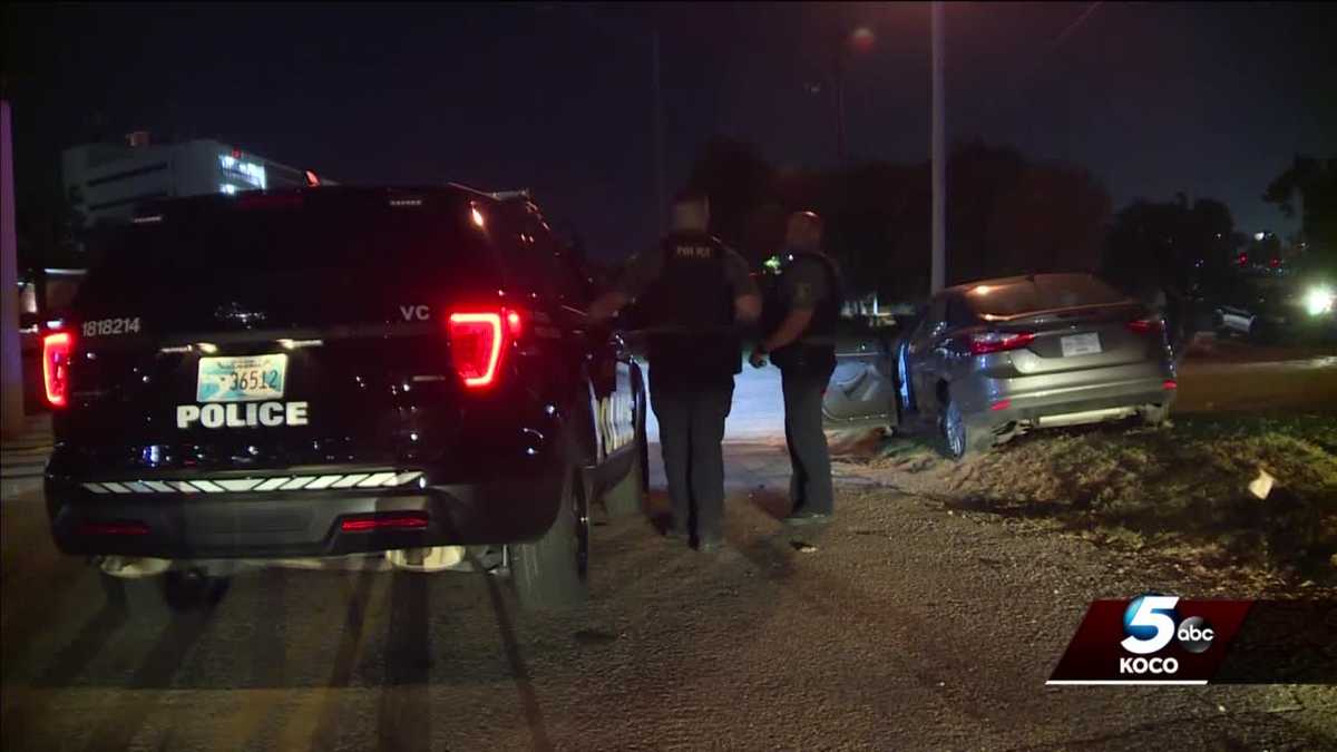 Oklahoma City police search for armed robbery suspect after chase - KOCO