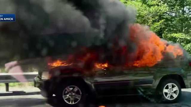 SUV fire forces temporary road lane closure in Sharon, VT - Vimarsana News