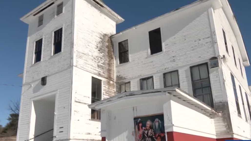 Building seen in 'Beetlejuice' to undergo renovations. Here's what it ...
