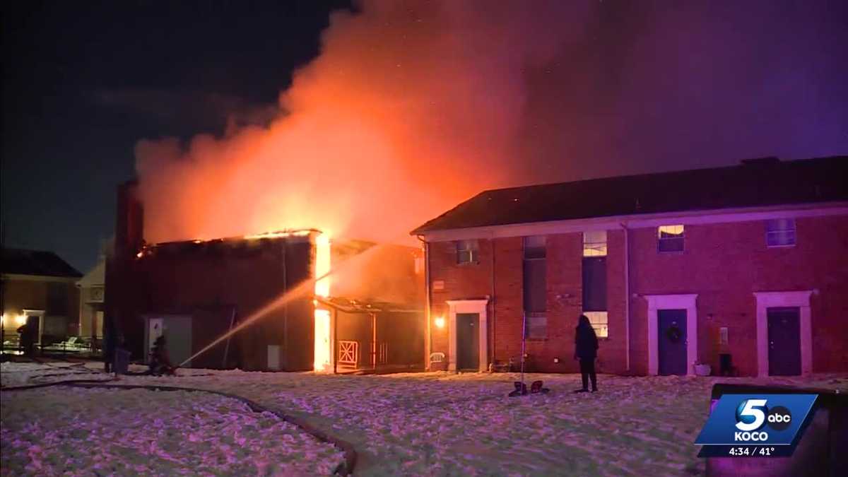 Oklahoma City fire forces residents into freezing cold
