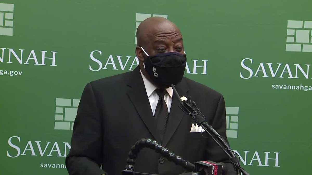 Savannah mayor holds weekly press conference