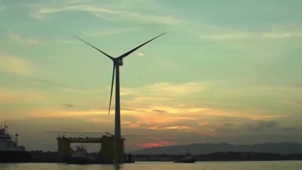 Partisan split widens over wind power in governor’s race | CloseUp