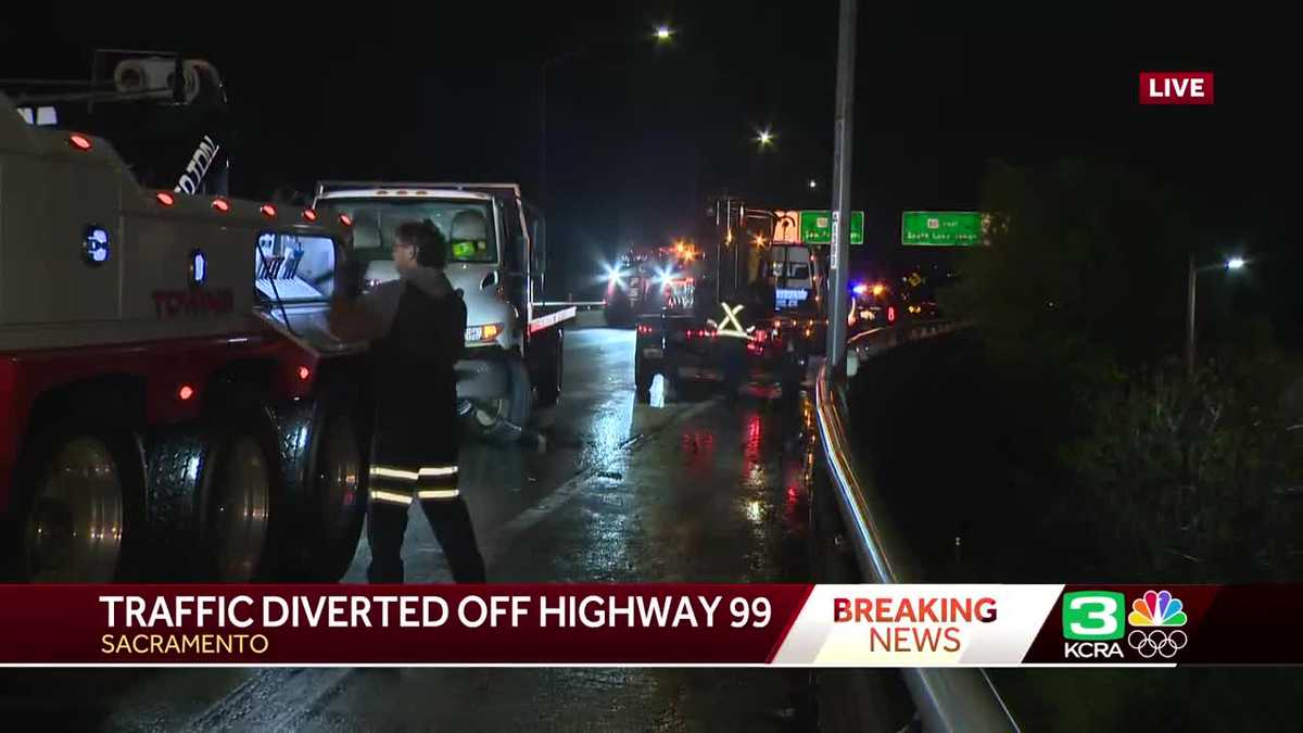 Lost forklift causes traffic delays on Highway 99