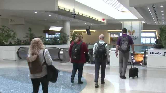 Record-breaking travel expected at Louisville's airport for spring break - Vimarsana News
