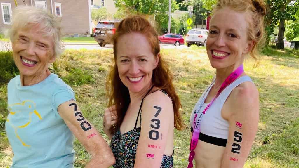 87-year-old woman becomes oldest to ever participate in 'Tri for a Cure'